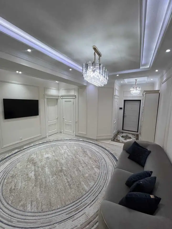 Хонаи 3-ҳуҷрагӣ, ошёнаи 4, 104 м², Шоҳмансур