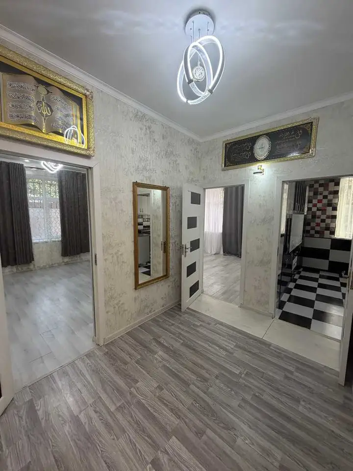 4-комн. квартира, 1 этаж, 100 м², Сино