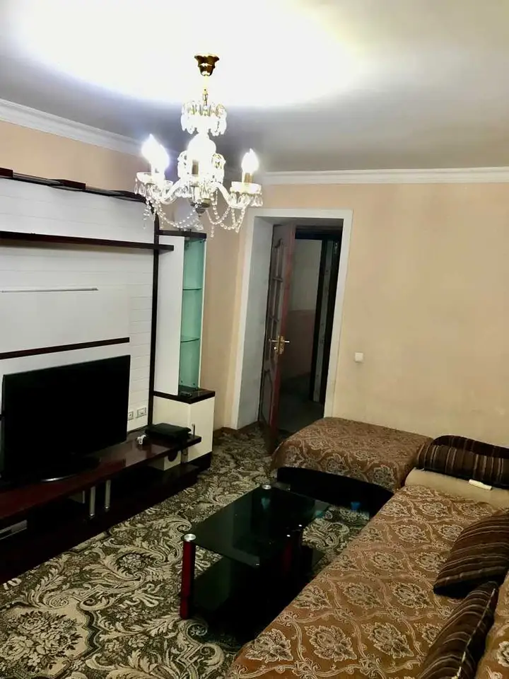 Хонаи 2-ҳуҷрагӣ, ошёнаи 3, 65 м², Сино