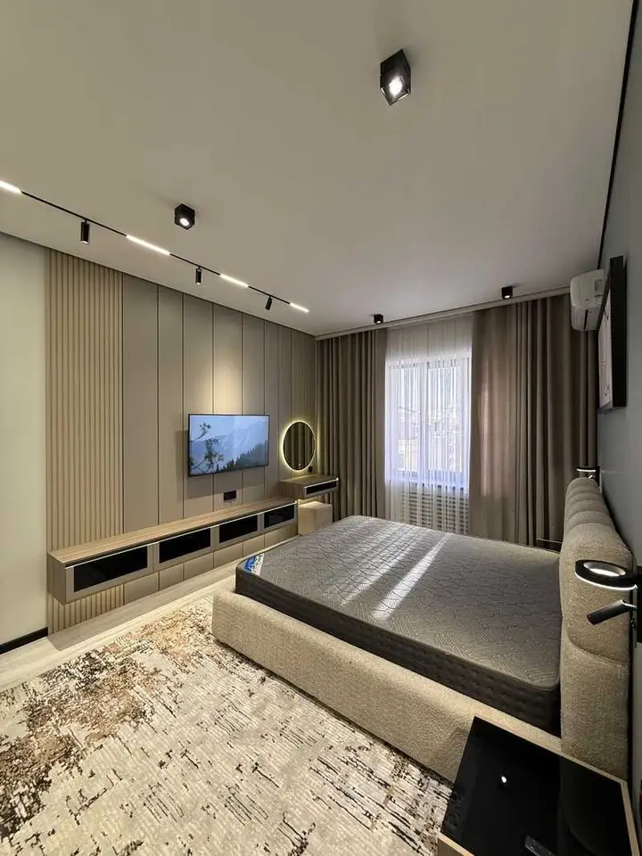 3-комн. квартира, 17 этаж, 100 м², Славянский университет