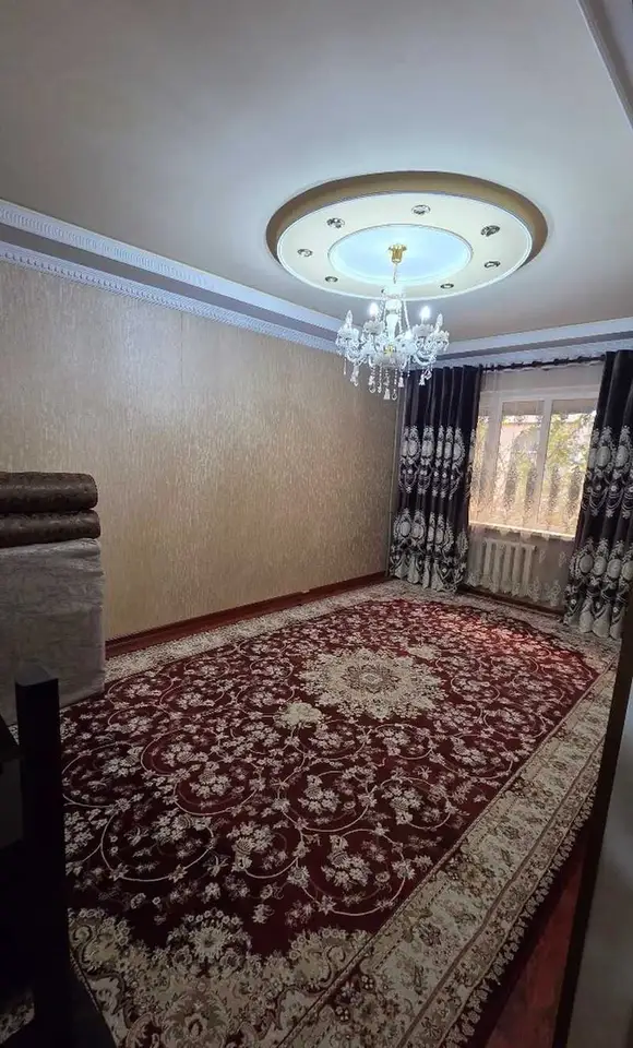Хонаи 4-ҳуҷрагӣ, ошёнаи 3, 98 м², Фирдавсӣ