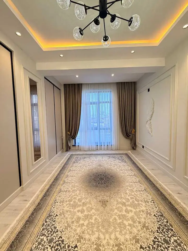2-комн. квартира, 5 этаж, 70 м², Сино