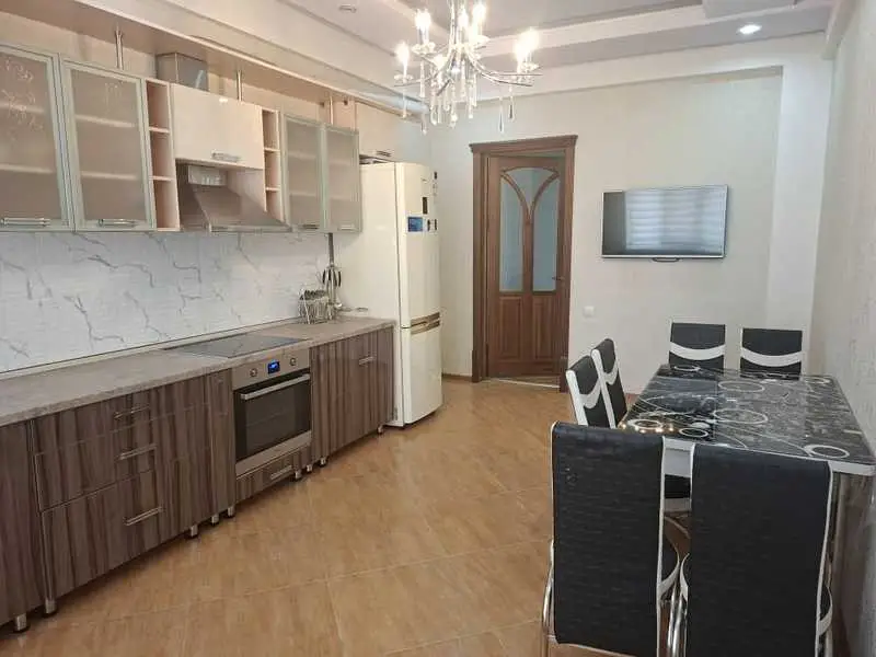 3-room apartment, floor 7, 150 m², Ismoili Somoni