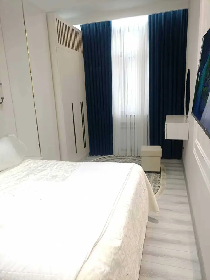 Хонаи 2-ҳуҷрагӣ, ошёнаи 8, 65 м², Спартак