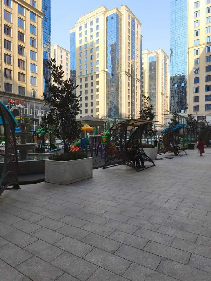 2-комн. квартира, 16 этаж, 71 м², Шохмансур