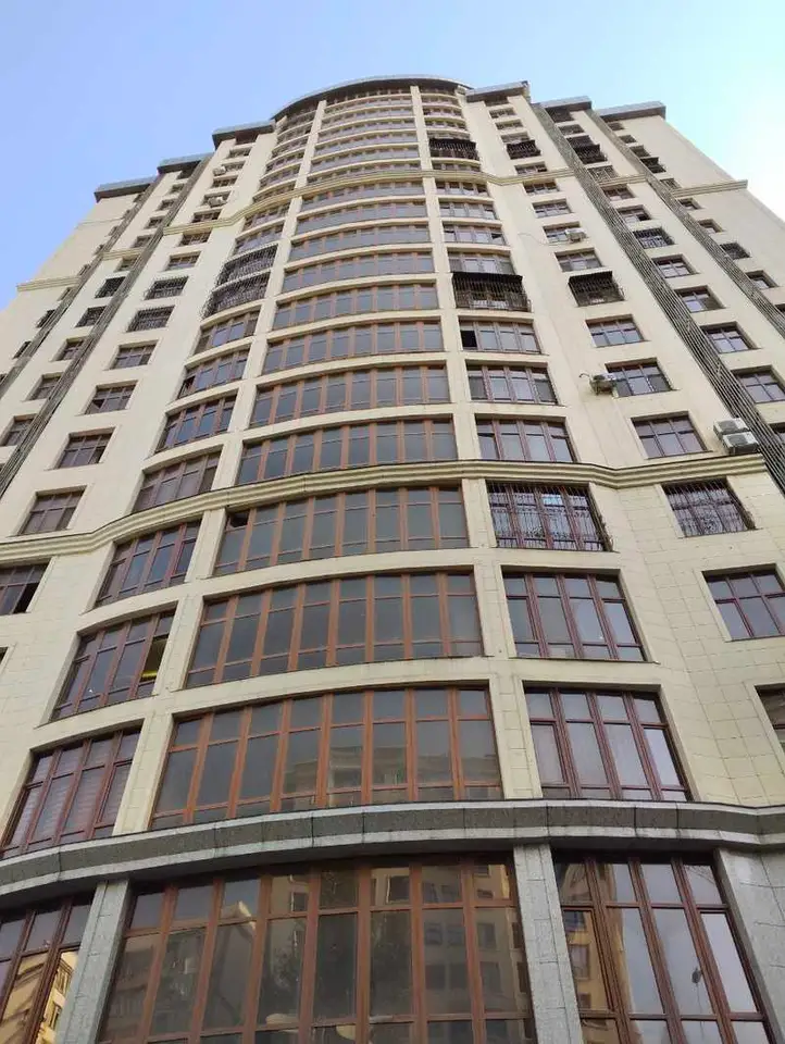 1-комн. квартира, 10 этаж, 100 м², Шохмансур