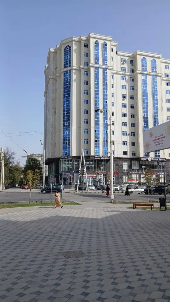 2-комн. квартира, 12 этаж, 49 м², Фирдавси