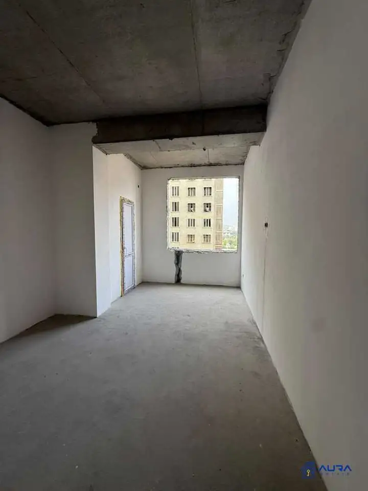 3-комн. квартира, 10 этаж, 81 м², Караболо