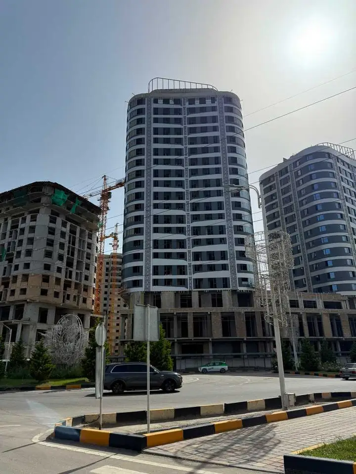 4-комн. квартира, 12 этаж, 145 м², Профсоюз