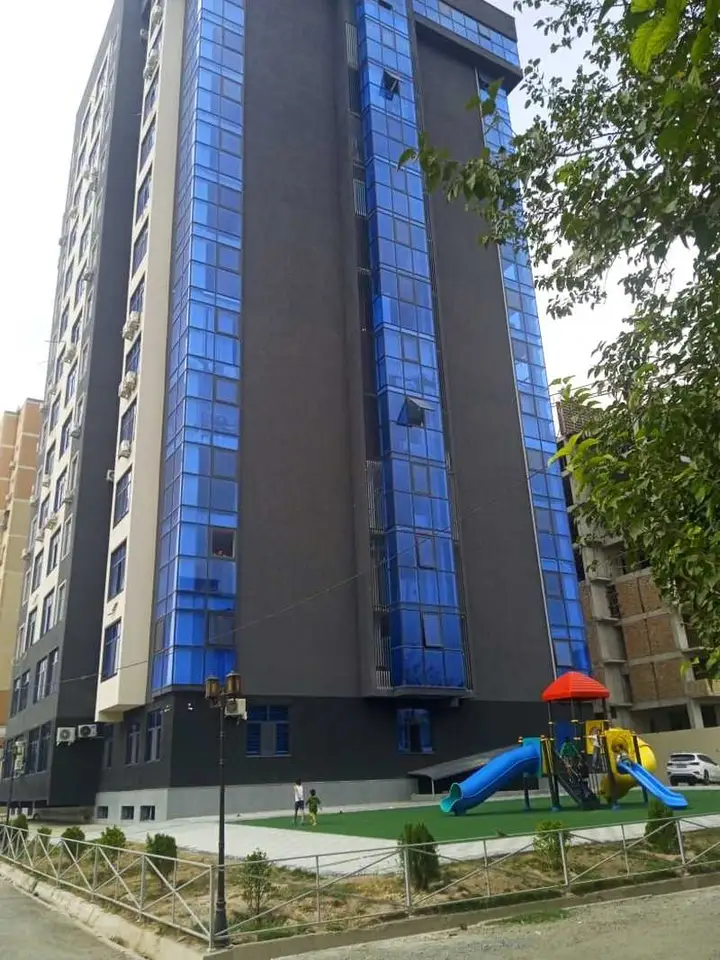 3-комн. квартира, 4 этаж, 95 м², Зарафшон