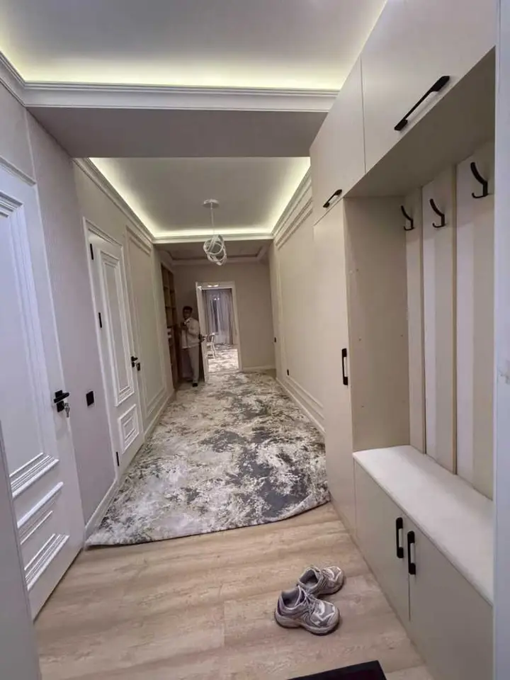 2-комн. квартира, 14 этаж, 82 м², Шохмансур