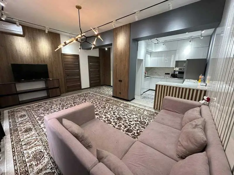 3-комн. квартира, 11 этаж, 90 м², Зарафшон