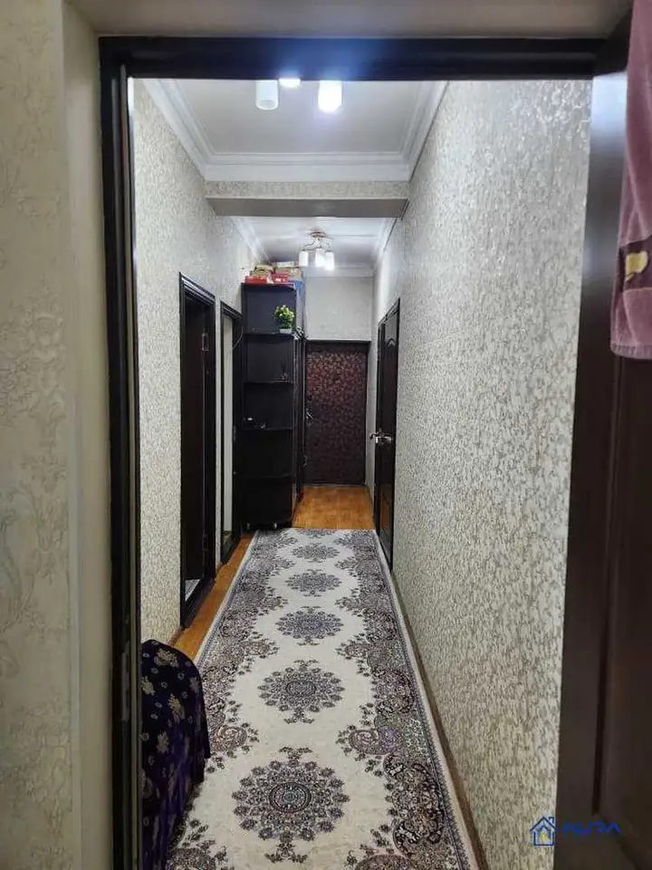 3-комн. квартира, 4 этаж, 70 м², Сино