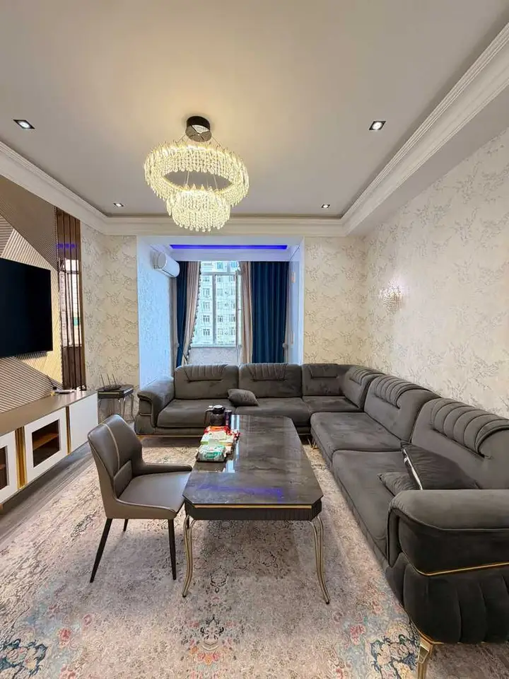 3-комн. квартира, 12 этаж, 94 м², Душанбе