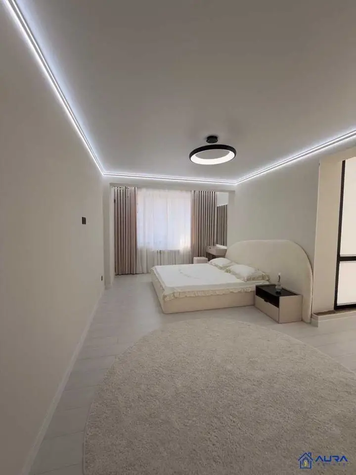 3-комн. квартира, 6 этаж, 93 м², Сино