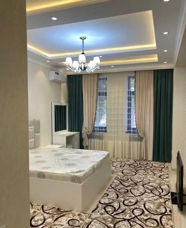 2-комн. квартира, 3 этаж, 98 м², Исмоили Сомони