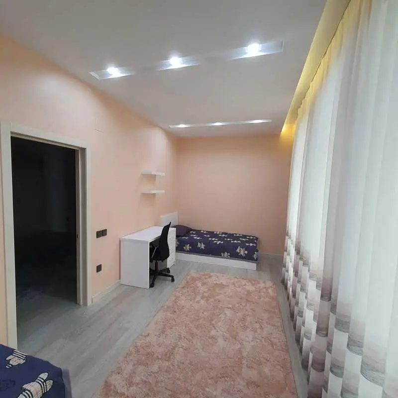 4-комн. квартира, 10 этаж, 170 м², Исмоили Сомони