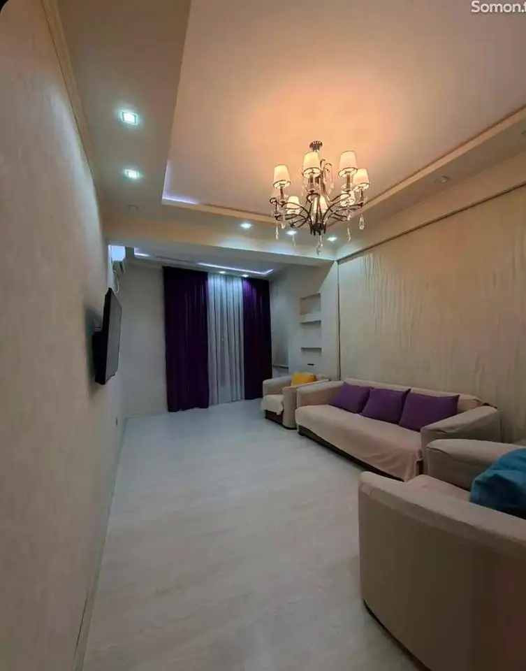 Хонаи 2-ҳуҷрагӣ, ошёнаи 17, 60 м², Шоҳмансур