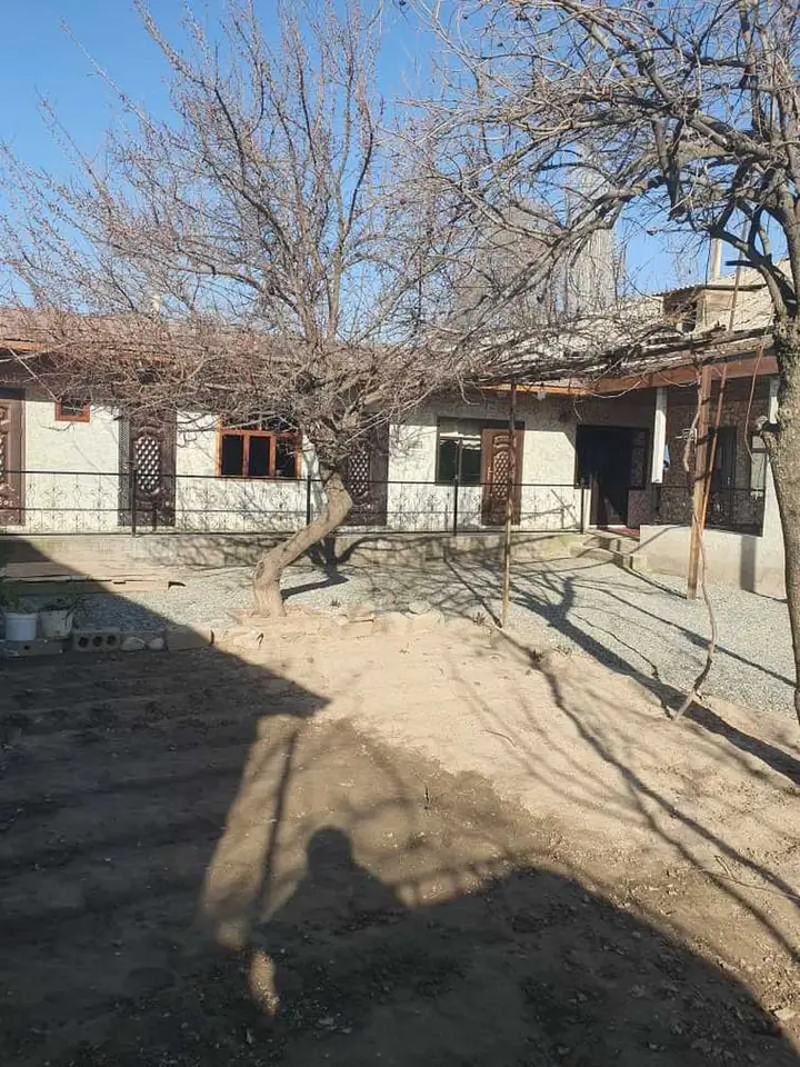 Дом, 4 комн., Душанбе