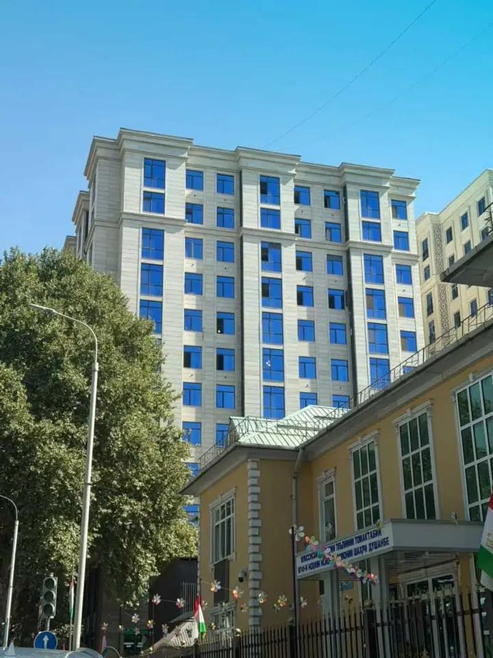 2-комн. квартира, 12 этаж, 59 м², Исмоили Сомони