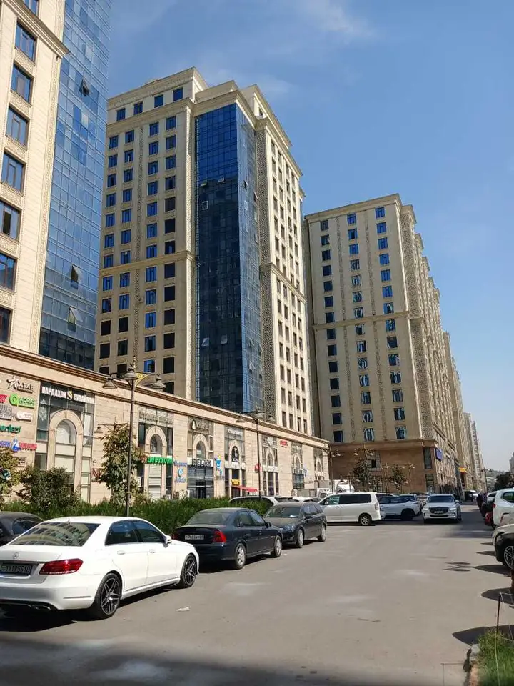 3-комн. квартира, 4 этаж, 106 м², Шохмансур