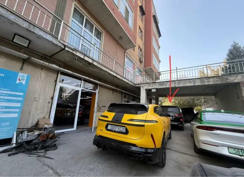 Коммерческая, 180 м², Сино