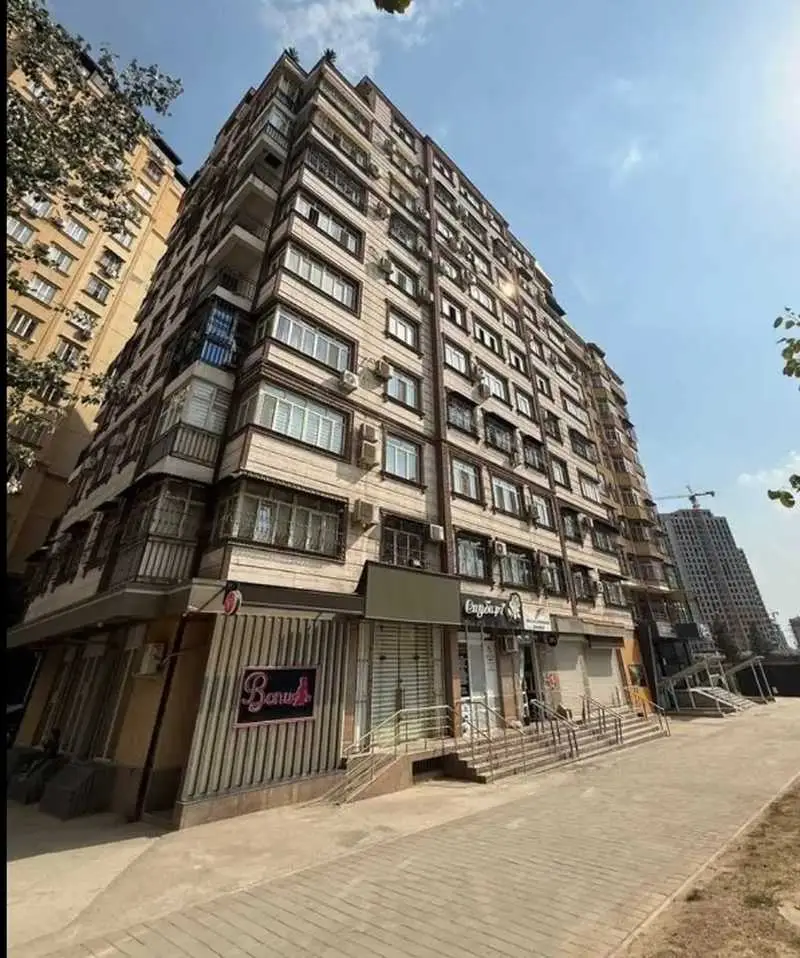 2-комн. квартира, 9 этаж, 56 м², 92 мкр