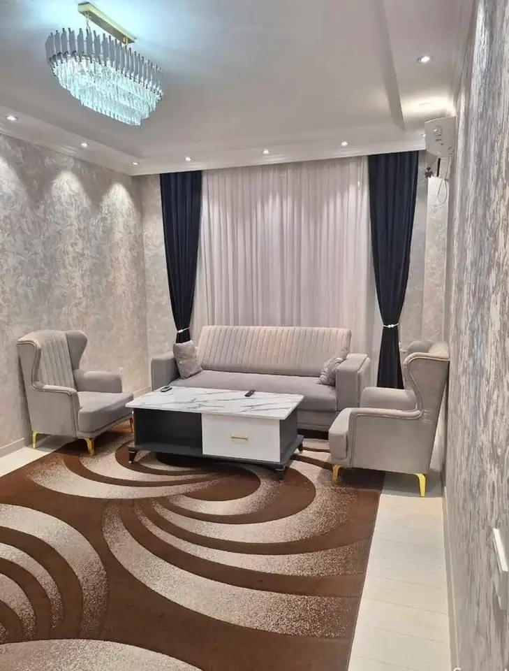 Хонаи 3-ҳуҷрагӣ, ошёнаи 3, 110 м², Шоҳмансур