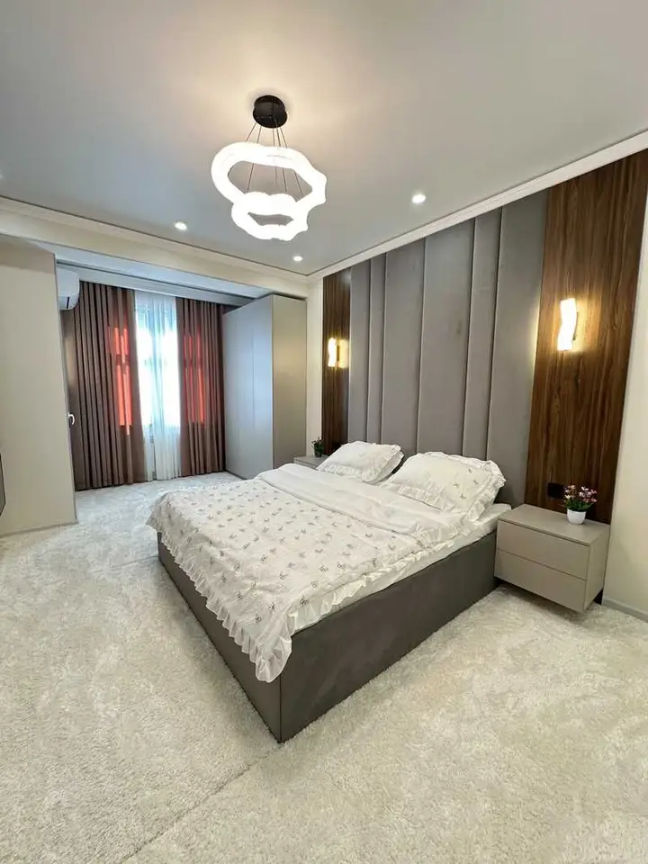 Хонаи 2-ҳуҷрагӣ, ошёнаи 14, 62 м², Фурудгоҳ