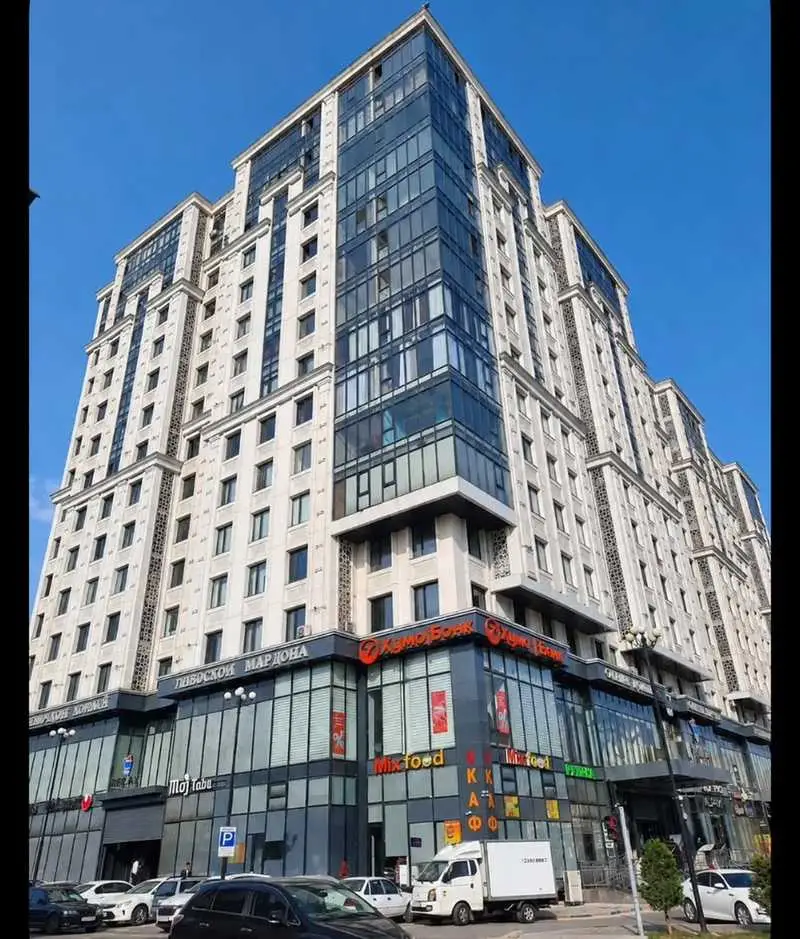 3-комн. квартира, 3 этаж, 82 м², Шохмансур