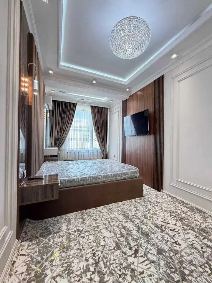 2-комн. квартира, 12 этаж, 71 м², Шохмансур