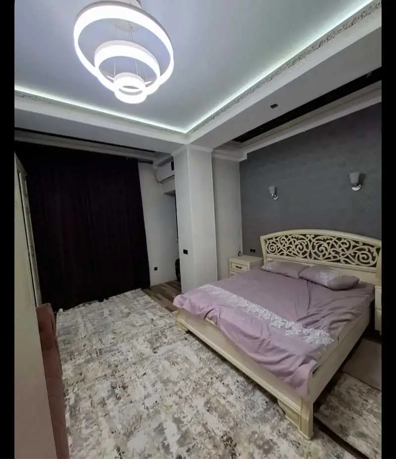 2-комн. квартира, 2 этаж, 70 м², Маяковский