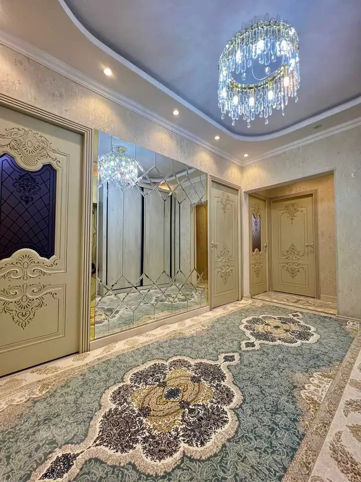 4-комн. квартира, 7 этаж, 100 м², 112 мкр