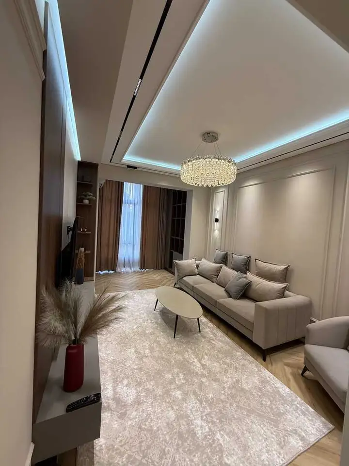 Хонаи 2-ҳуҷрагӣ, ошёнаи 8, 63 м², Исмоили Сомонӣ