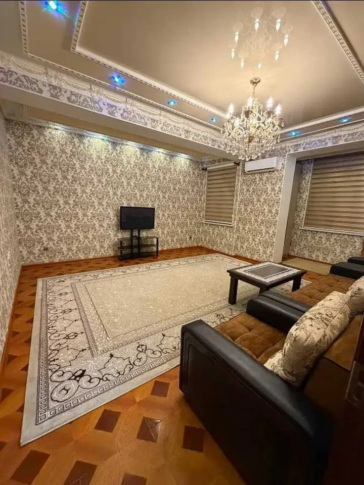 2-комн. квартира, 6 этаж, 75 м², 112 мкр