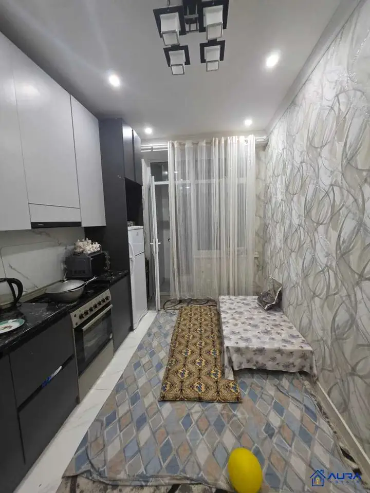 3-комн. квартира, 5 этаж, 83 м², Исмоили Сомони