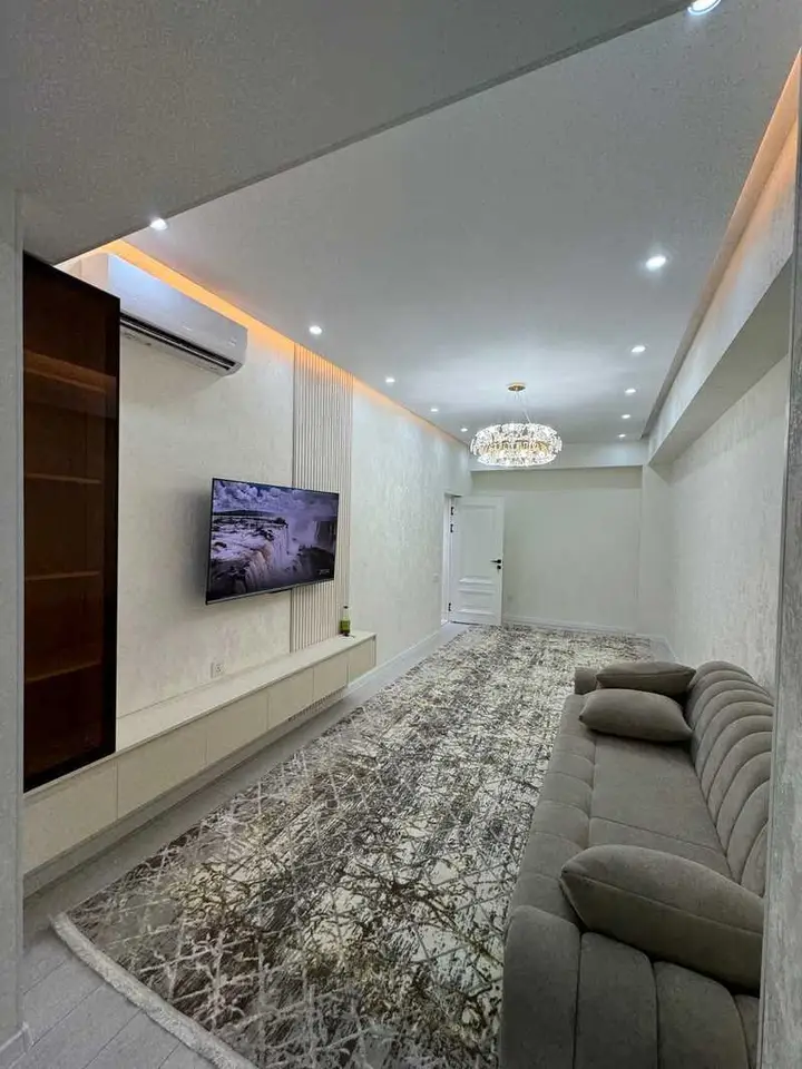 2-комн. квартира, 8 этаж, 70 м², Шохмансур
