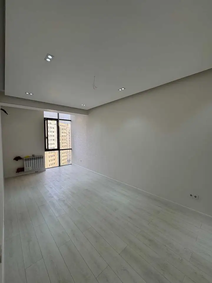 2-комн. квартира, 11 этаж, 54 м², Исмоили Сомони