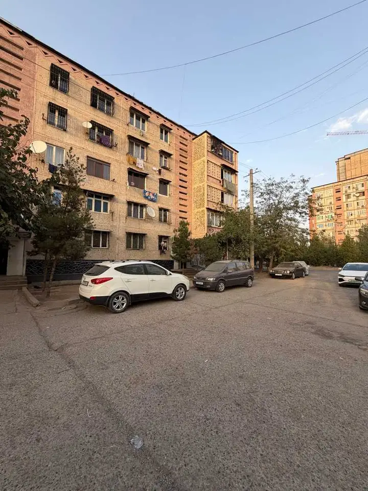 2-комн. квартира, 2 этаж, 54 м², 63 мкр