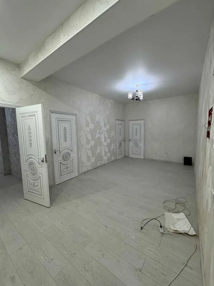 3-комн. квартира, 4 этаж, 96 м², Исмоили Сомони