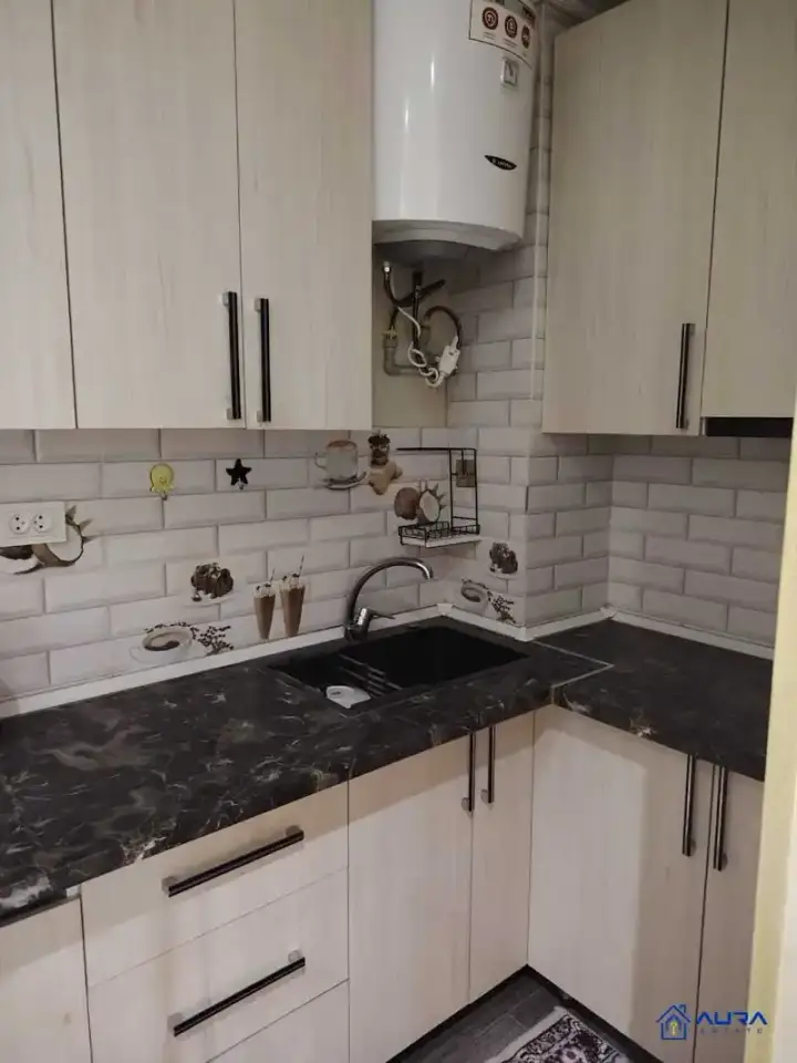 Хонаи 2-ҳуҷрагӣ, ошёнаи 10, 47 м², Шоҳмансур