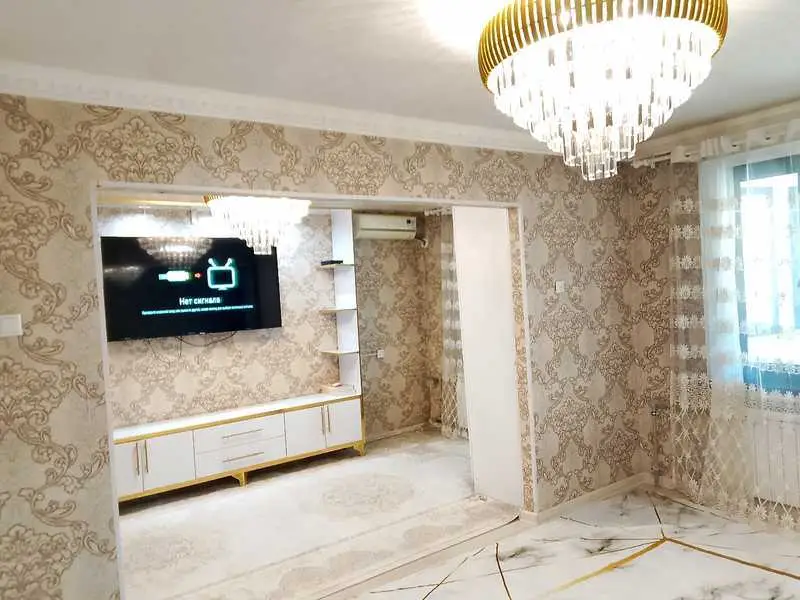 4-комн. квартира, 4 этаж, 98 м², Сино