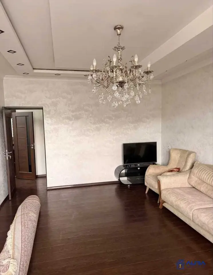 Хонаи 2-ҳуҷрагӣ, ошёнаи 4, 72 м², Сино