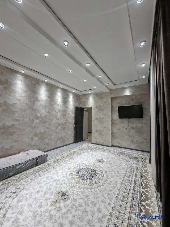 2-комн. квартира, 6 этаж, 43 м², Сино