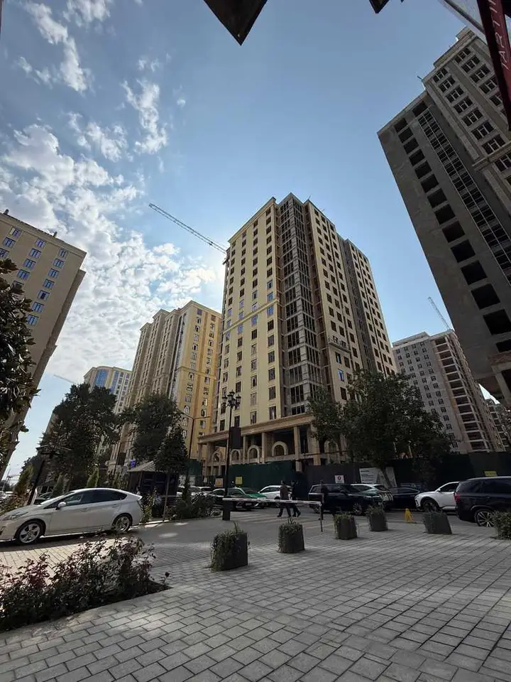 3-комн. квартира, 16 этаж, 90 м², Шохмансур
