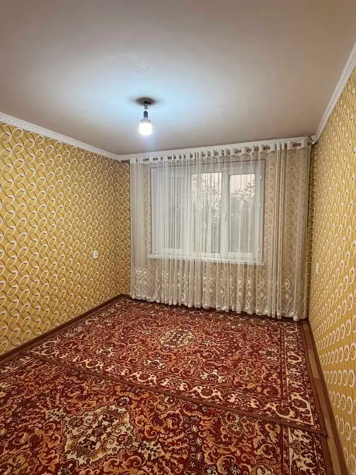 4-комн. квартира, 3 этаж, 68 м², 63 мкр