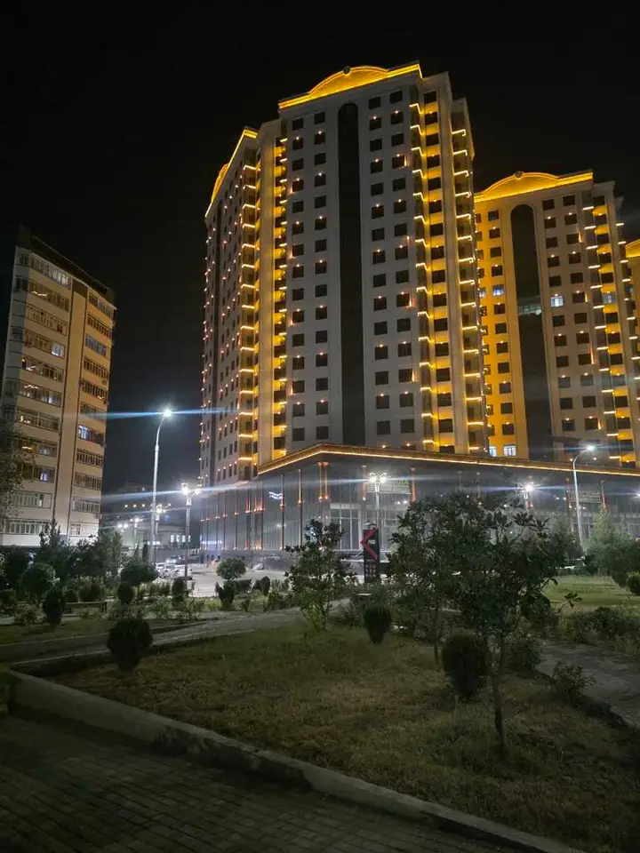 3-комн. квартира, 13 этаж, 112 м², Фирдавси