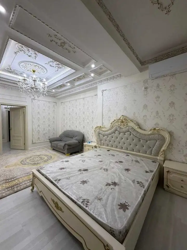 2-room apartment, floor 9, 80 m², Molodyozhny