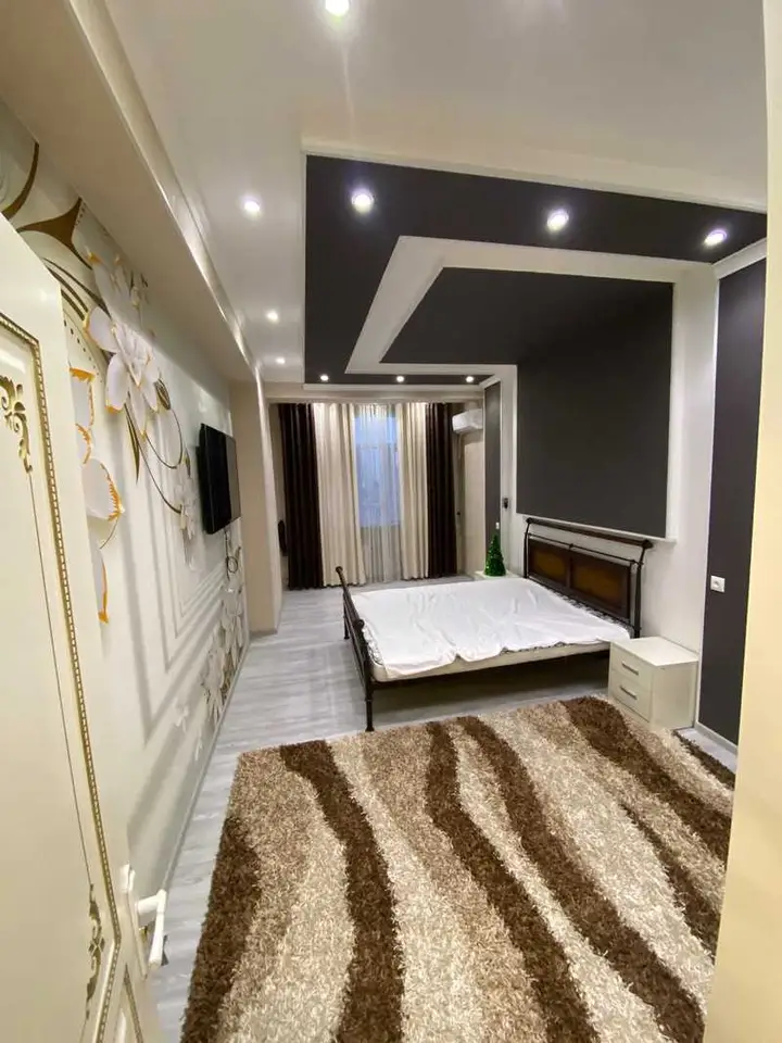 2-комн. квартира, 15 этаж, 85 м², Фирдавси