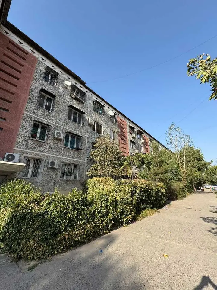 3-room apartment, floor 3, 68 m², 64th microdistrict